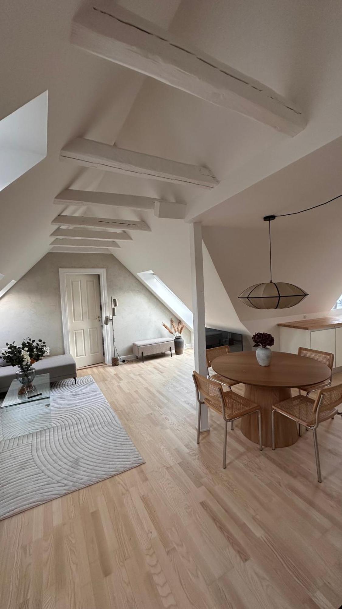 Lovstraede Apartments From 1 To 6 - Carolinas Apartments København Ngoại thất bức ảnh