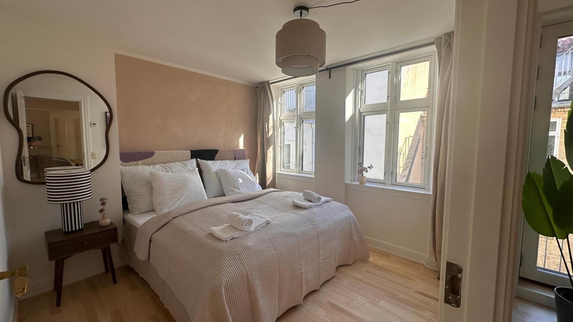 Lovstraede Apartments From 1 To 6 - Carolinas Apartments København Ngoại thất bức ảnh